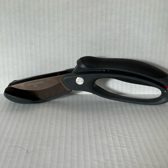 Pampered Chef Salad Chopper - Picture 2 of 8